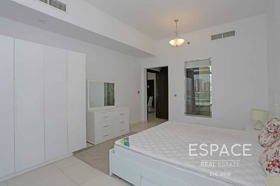 13 Exclusive Furnished 1 Bed with Beach Access