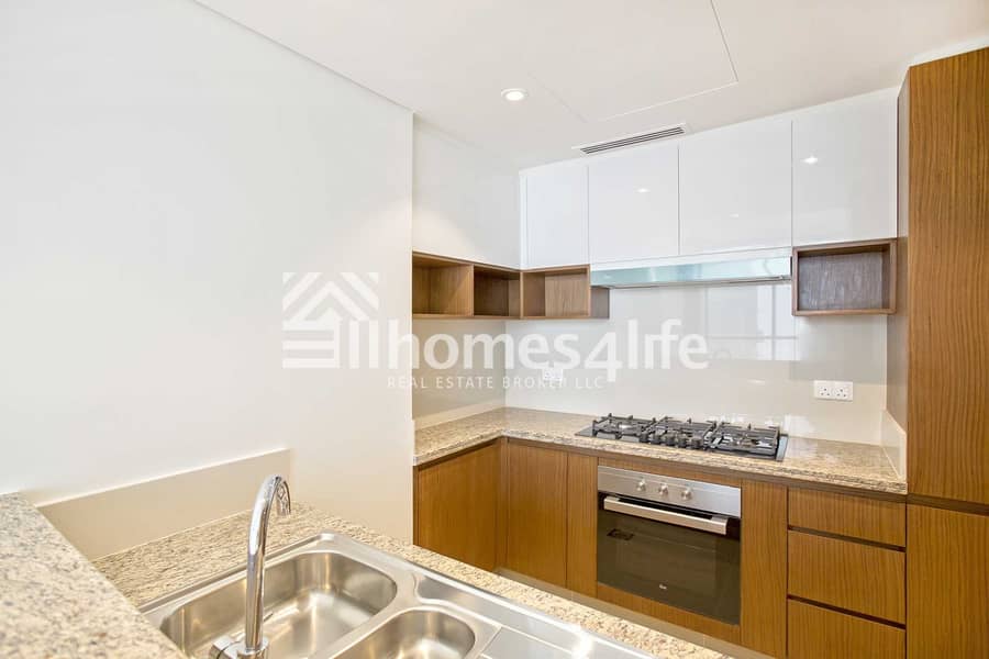 4 High Floor | Creek And Burj View | 01 Unit In ST1