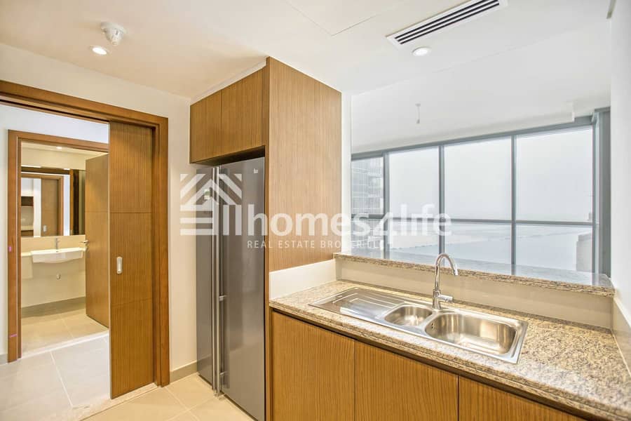 6 High Floor | Creek And Burj View | 01 Unit In ST1