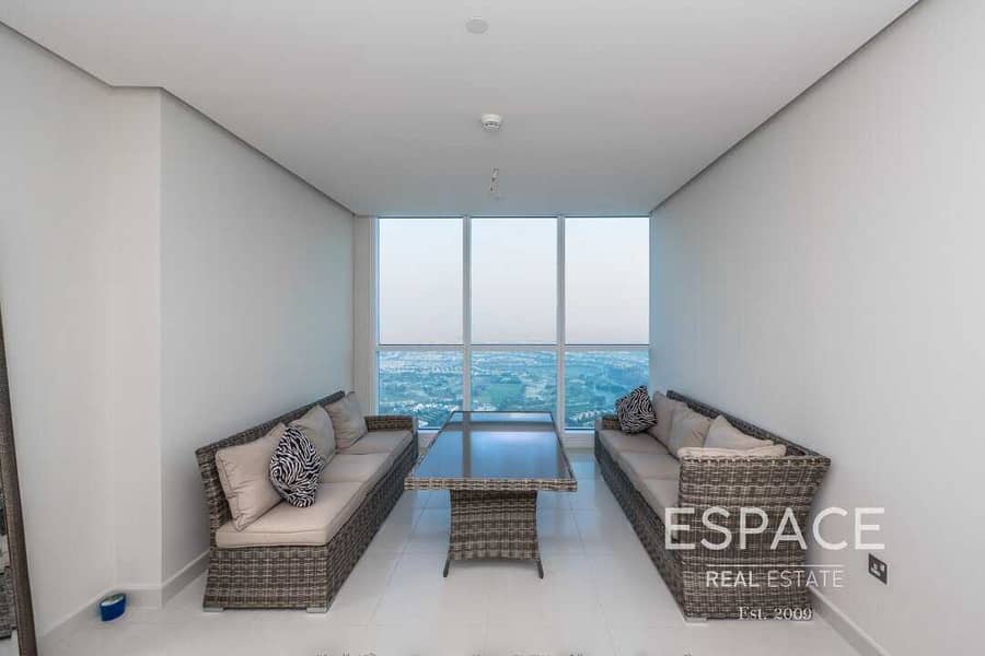 8 Penthouse| Private Lift| Full Sea View