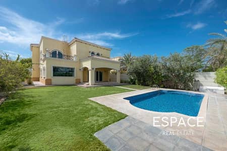 فیلا 4 غرف نوم للبيع في جميرا بارك، دبي - Opposite to Park | Vacant | District 3 فیلا 4 غرف نوم للبيع في جميرا بارك، دبي - Opposite to Park | Vacant | District 3