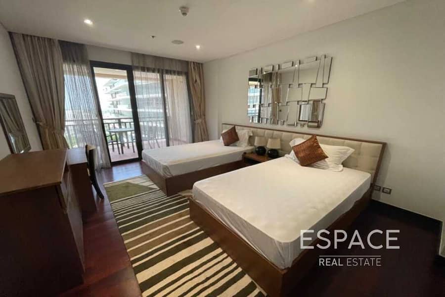 6 Park and Partial Sea View | 2 Beds | Furnished