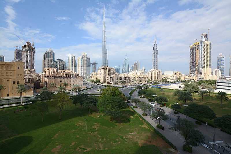 10 Unfurnished | Immaculate | Burj Khalifa Views