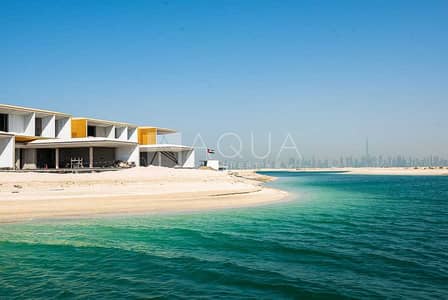 5 Bedroom Villa for Sale in The World Islands, Dubai - Amazing Beach Front Villa in the World Islands 5 Bedroom Villa for Sale in The World Islands, Dubai - Amazing Beach Front Villa in the World Islands