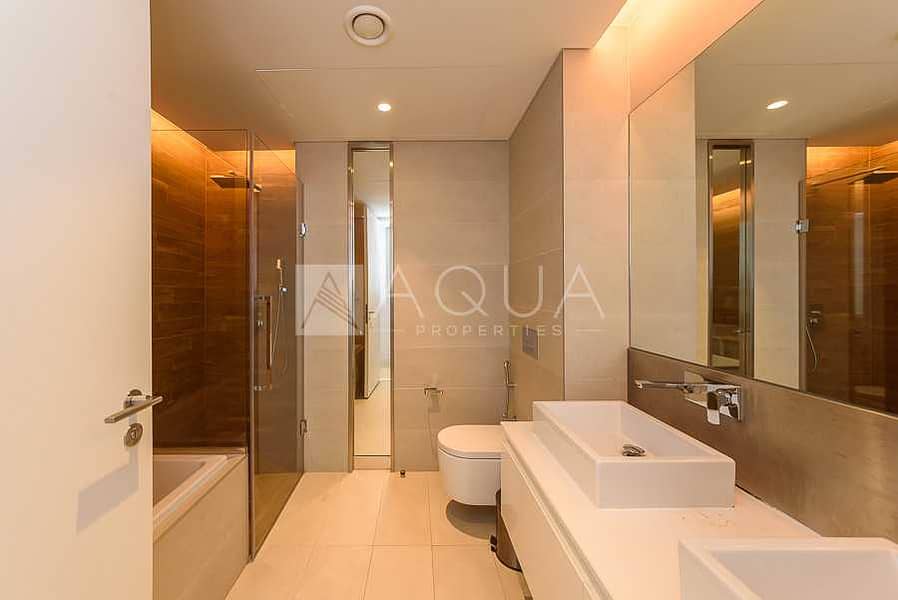 16 Fully Furnished high end | High Floor | Sea View