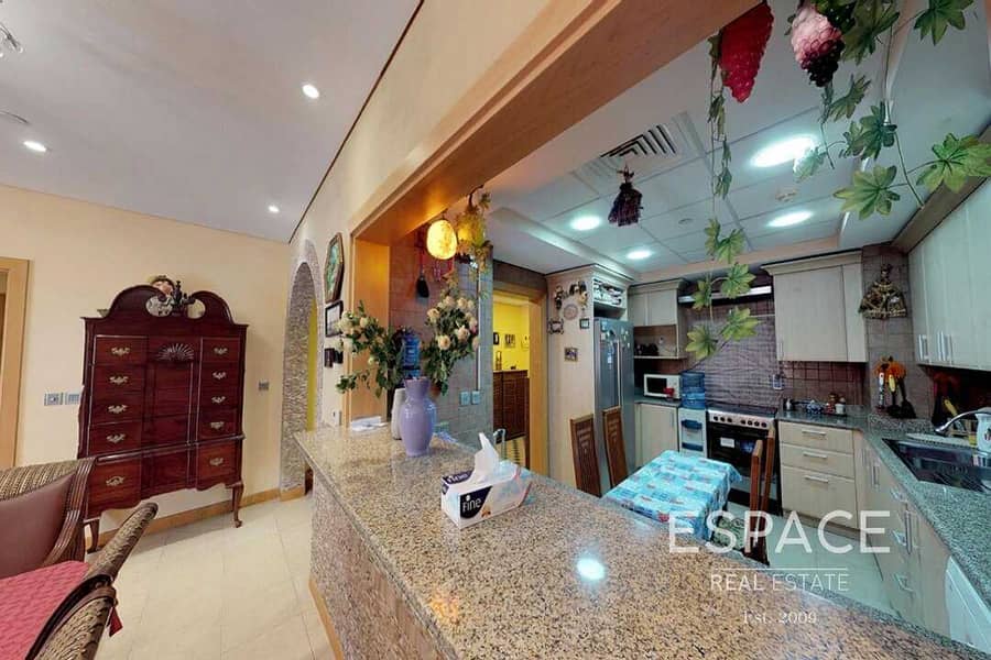 2 F Type | 2 Beds | Spacious | Full Park View