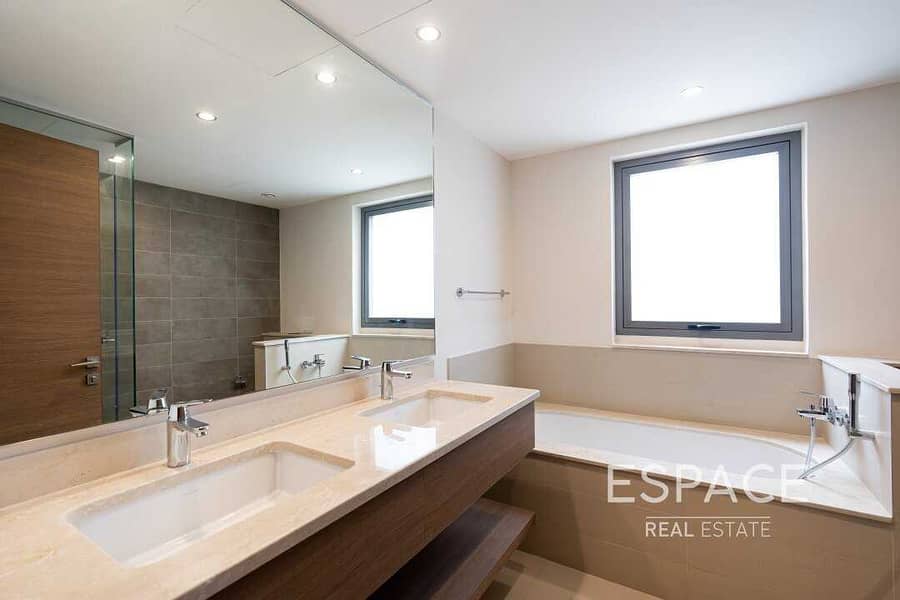 9 EXCLUSIVE Type E1 3 Bedrooms Motivated seller