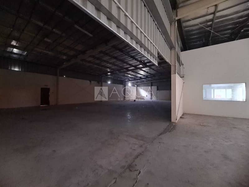 4 Independent Warehouse | Good location