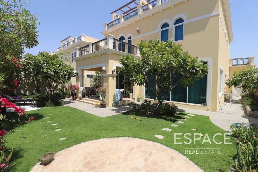 Rare Find | Fully Furnished | Internal unit Rare Find | Fully Furnished | Internal unit