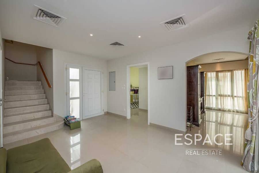 5 Exclusive Unit | High End Finish | 4 Beds