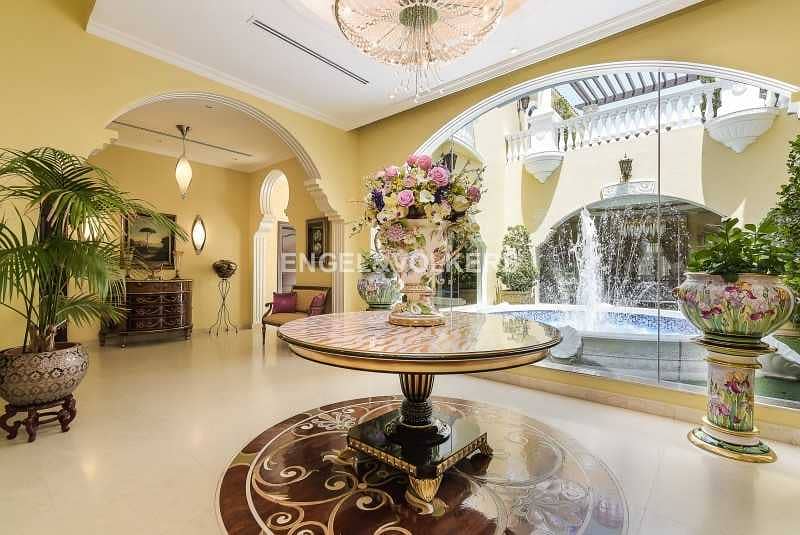 2 Luxurious | With Private Pool | Large Plot