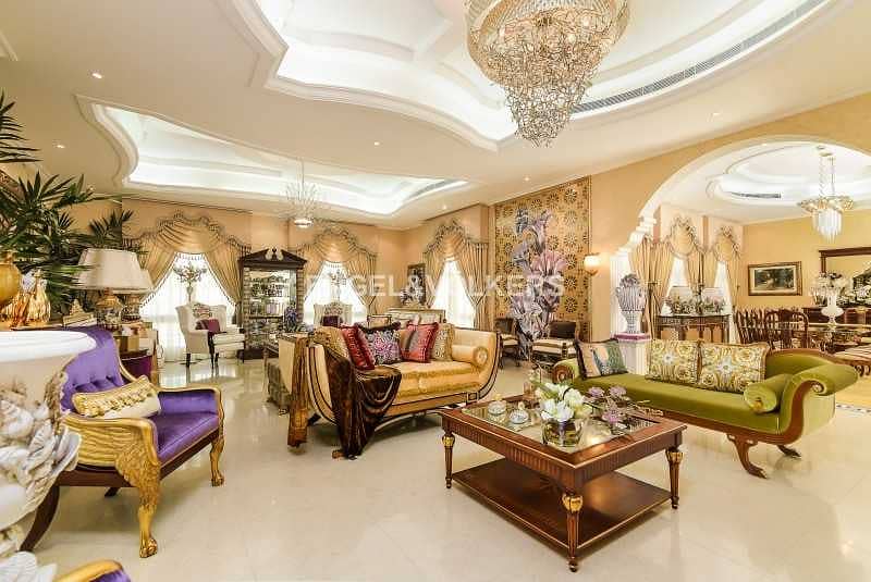 9 Luxurious | With Private Pool | Large Plot