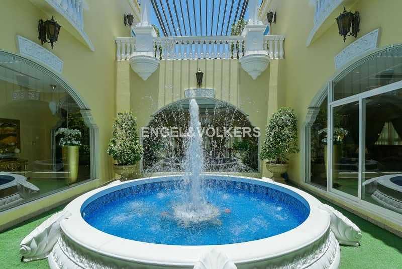 19 Luxurious | With Private Pool | Large Plot