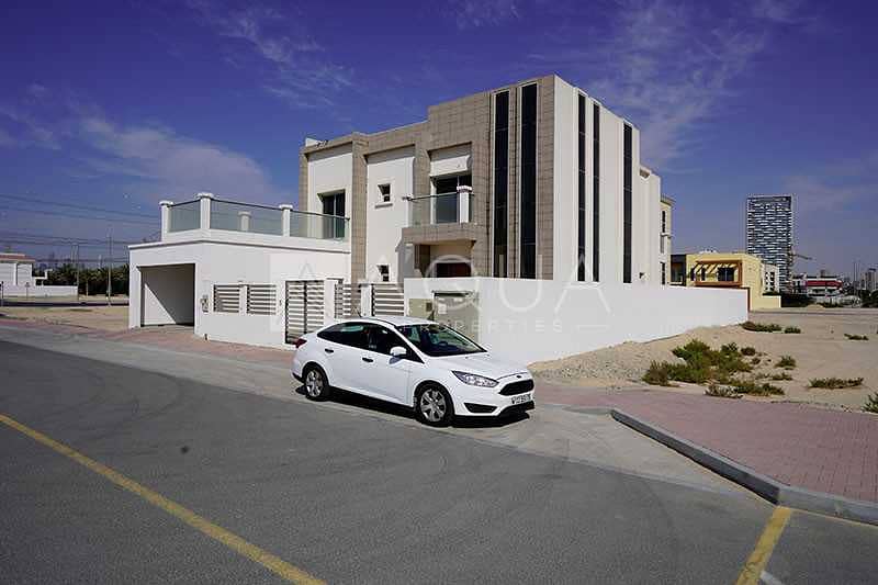 9 Spacious 5 Bed Contemporary Villa | Brand New