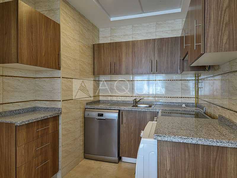 6 Fully Furnished Unit | Spacious | High Floor