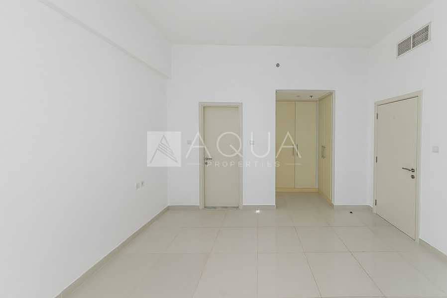 9 High floor | Spacious unit | Large balcony