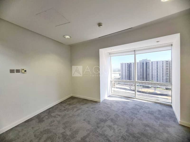 9 Nice office | Fitted | near metro | SZR.