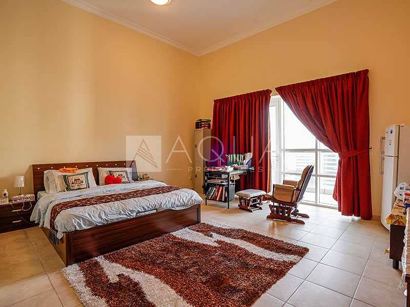 4 Fully Furnished | Fantastic Views | Balcony