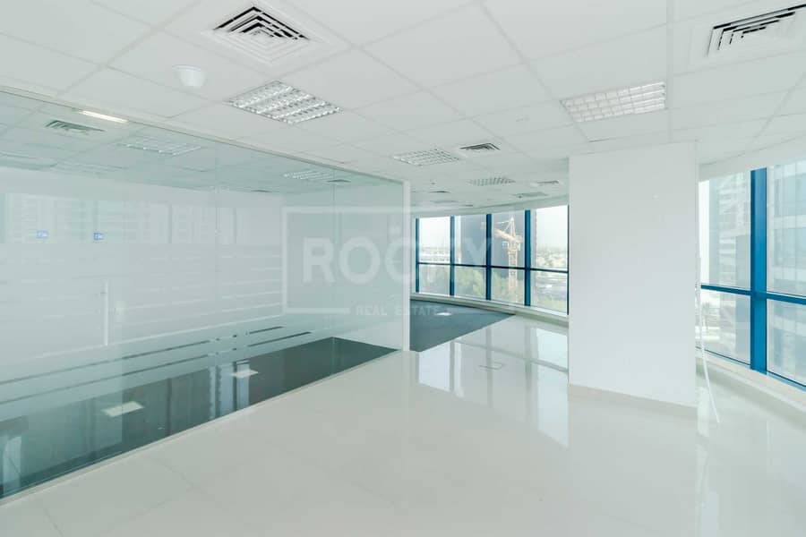 14 Furnished Office | Partitioned | Close to Metro | DMCC