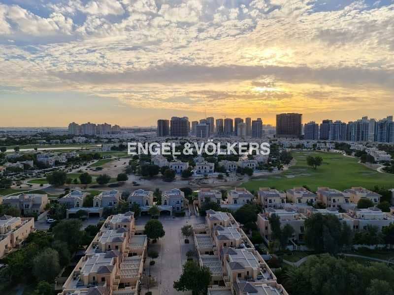 Golf Course View | VOT | Chiller Free | Spacious