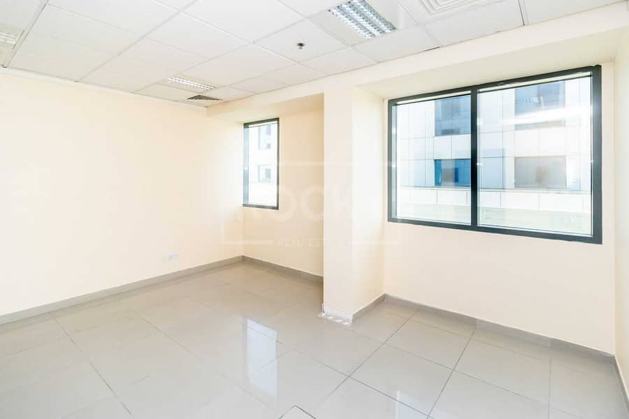 7 Spacious Office | Fitted | Low Floor | DIP
