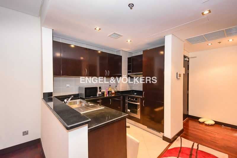 5 Lagoon View | Upgraded  Flooring And Furniture