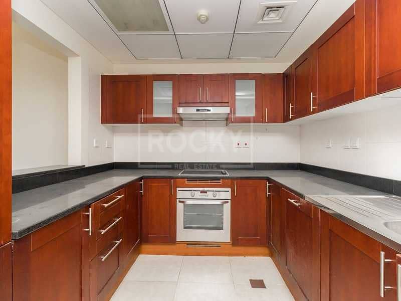 7 Spacious | 1-Bed | Lake View | Jumeirah Lake Towers