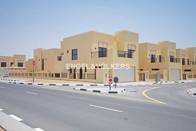 15 New Villas for Sale|GCC & UAE Nationals Only