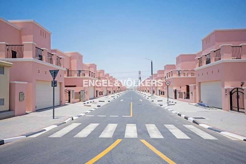 20 New Villas for Sale|GCC & UAE Nationals Only