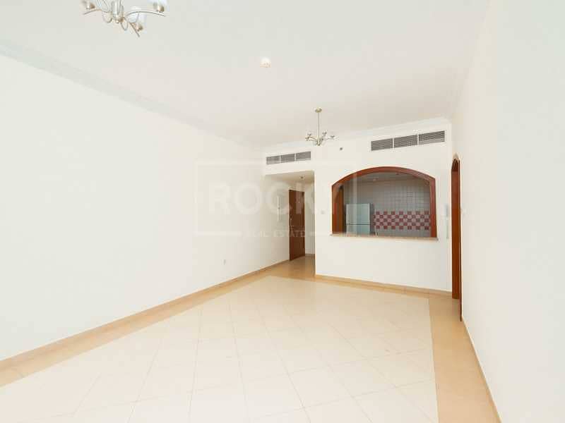 5 Reduced rent | 13 months | Close to Metro | 6 chqs