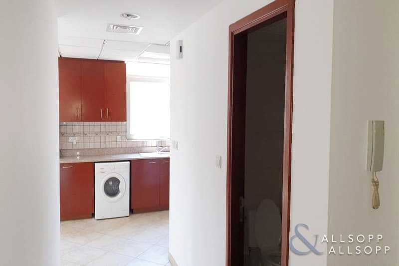 15 Best Building 1 Bed | Corner Unit | Rented