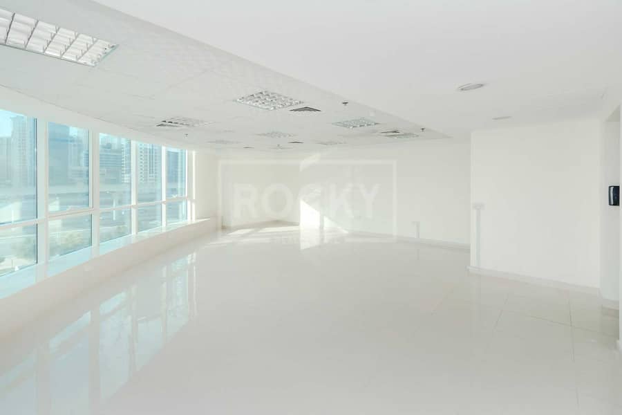 Spacious Fitted Office | Open Layout | Close to Metro | DMCC