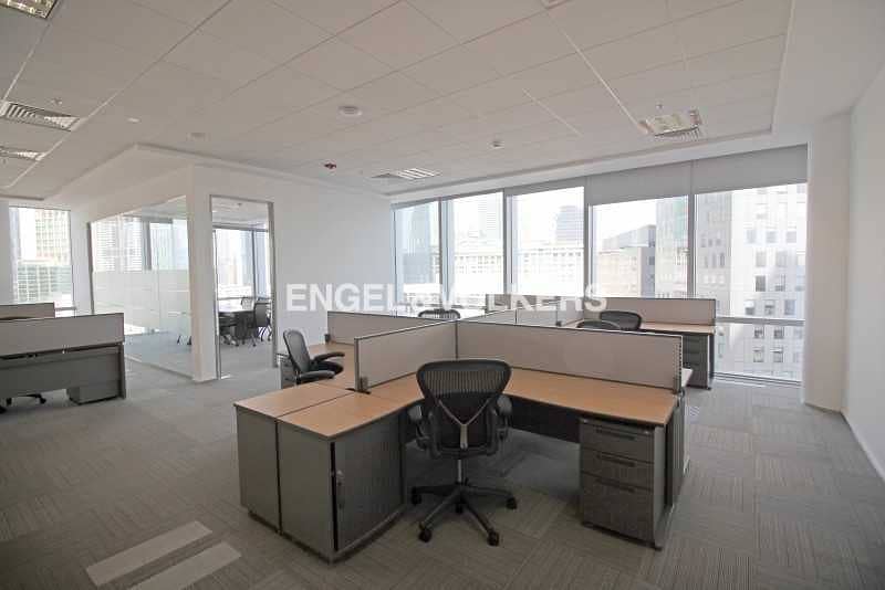 3 Corner Office|Fitted and Furnished|5 Parkings