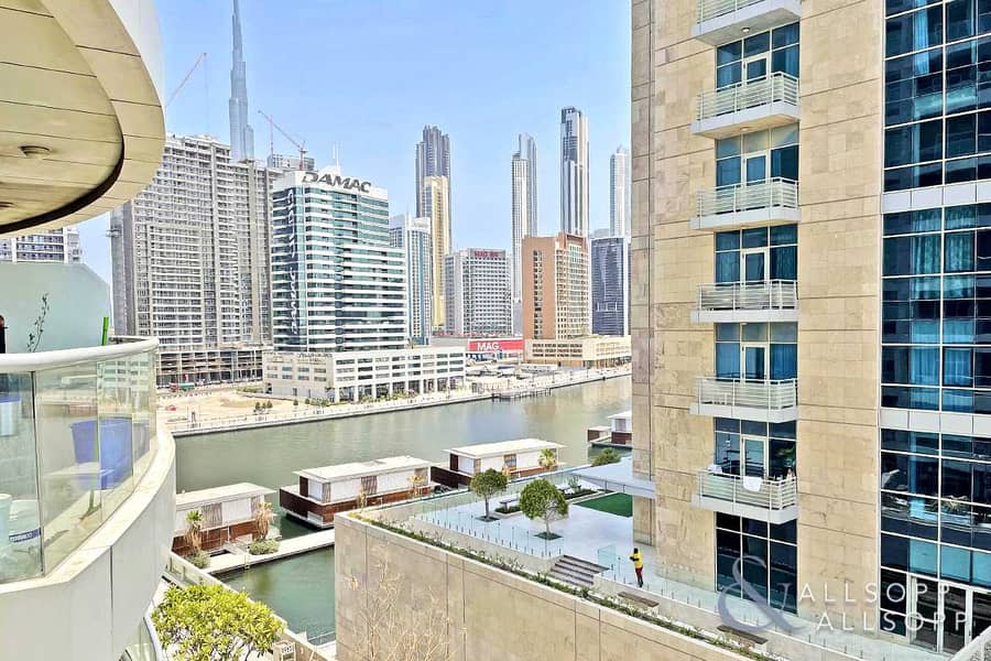 2 Burj Khalifa/Canal View | Studio Apartment