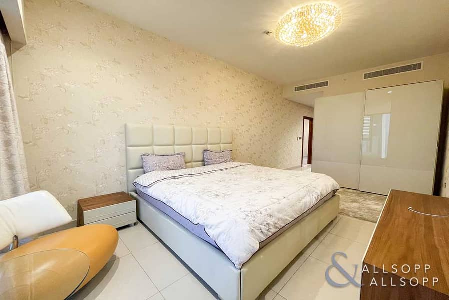 15 3 Beds | Duplex | Sheikh Zayed Road Views