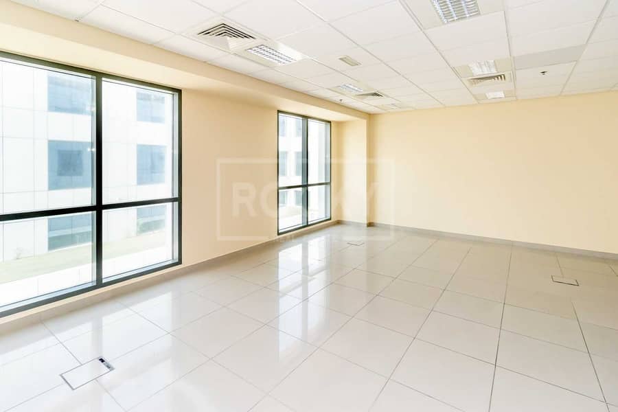 6 All inclusive | Low Floor | Office | European Business Center