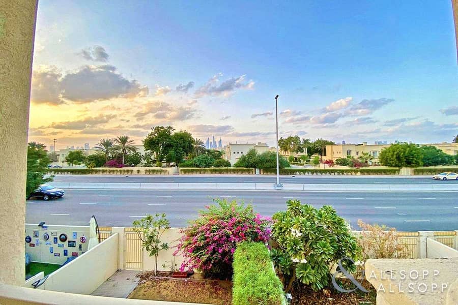 2 Exclusive | Next to Springs Souk | 2 Beds
