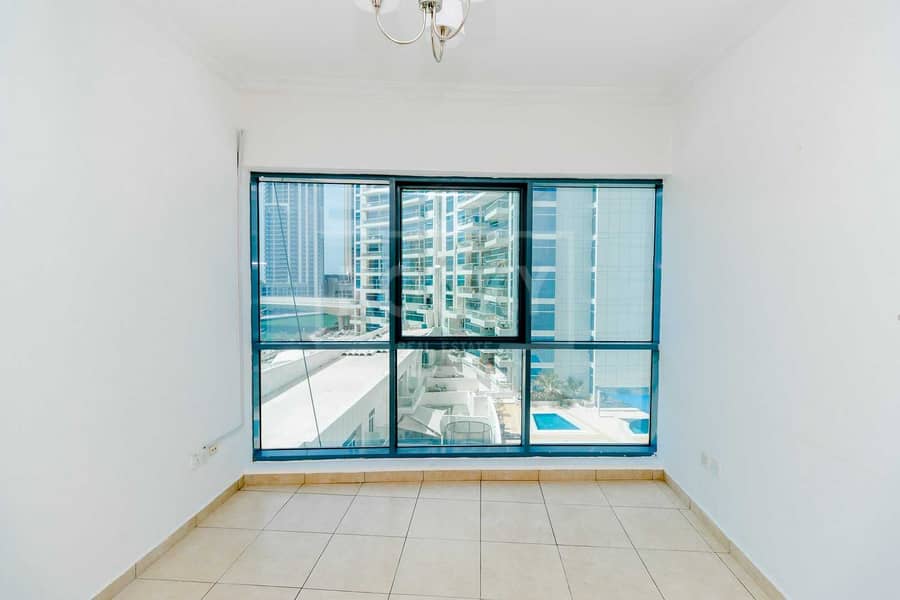 4 Cornered Building | 2-Bed | Marina View