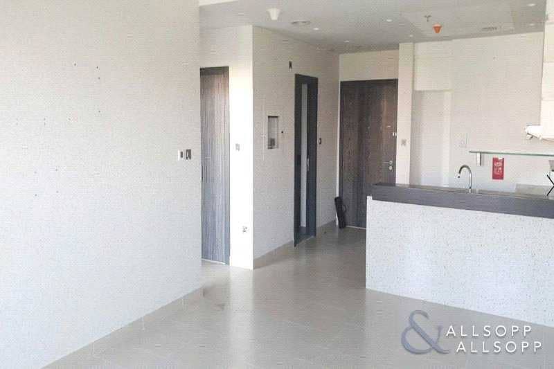 4 Luxurious 1 Bedroom | VOT | Balcony