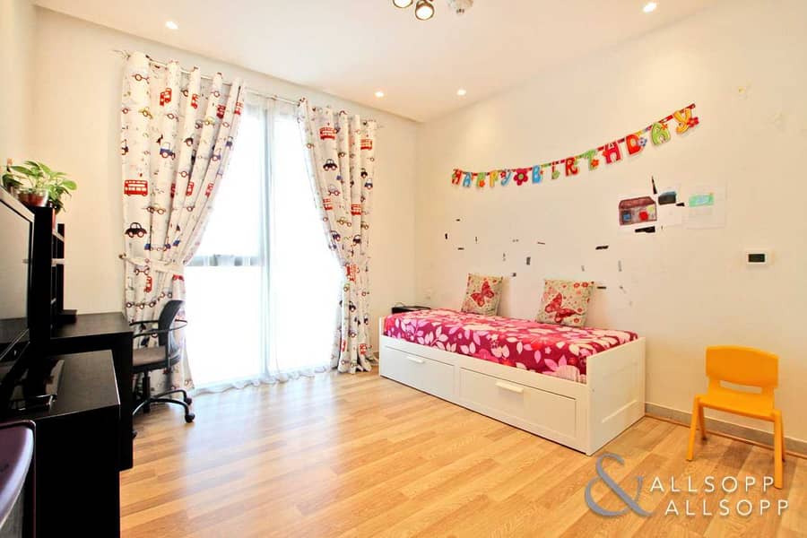 4 Two Bed + Maids | Corner Unit | High ROI