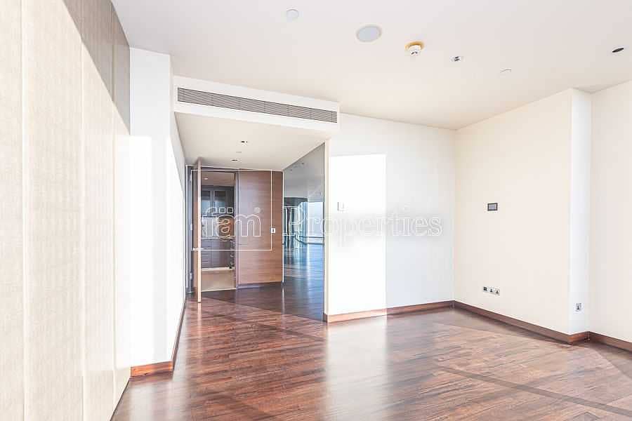 5 Full fountain view/ 2 Bed + Maid / Hight floor