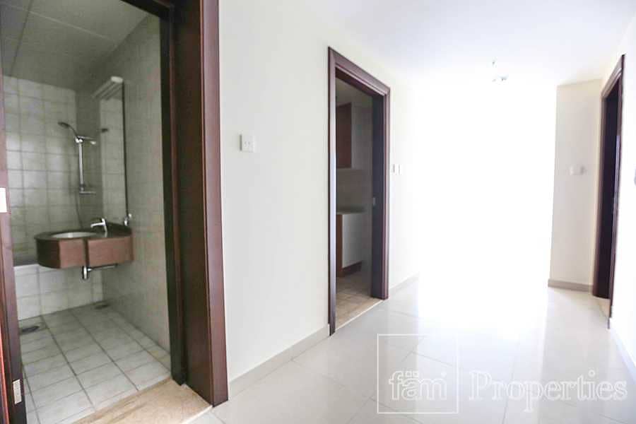 6 Spacious 2 Bedrooms with Lakeview in JLT For Sale