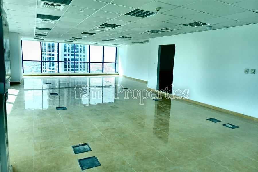 4 Fitted office | Golf course view | Lake View