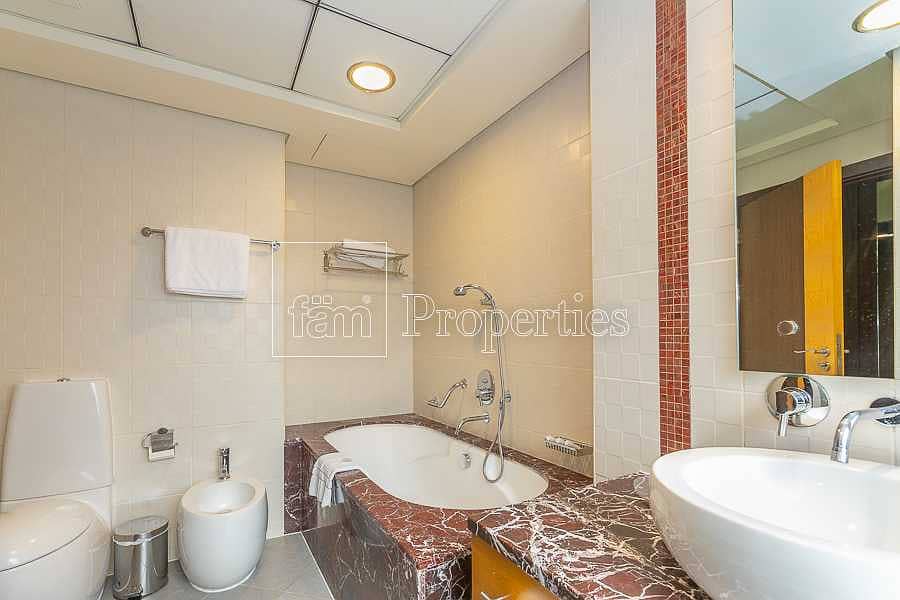 16 Chiller Free | Amazing Landlord | Courtyard View