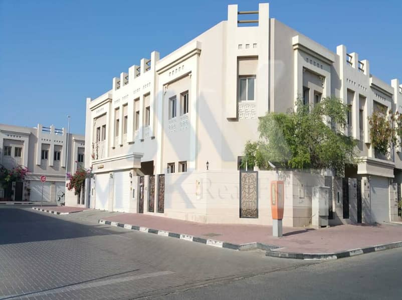 فیلا في أبو هيل ديرة 3 غرف 72000 درهم 3272115