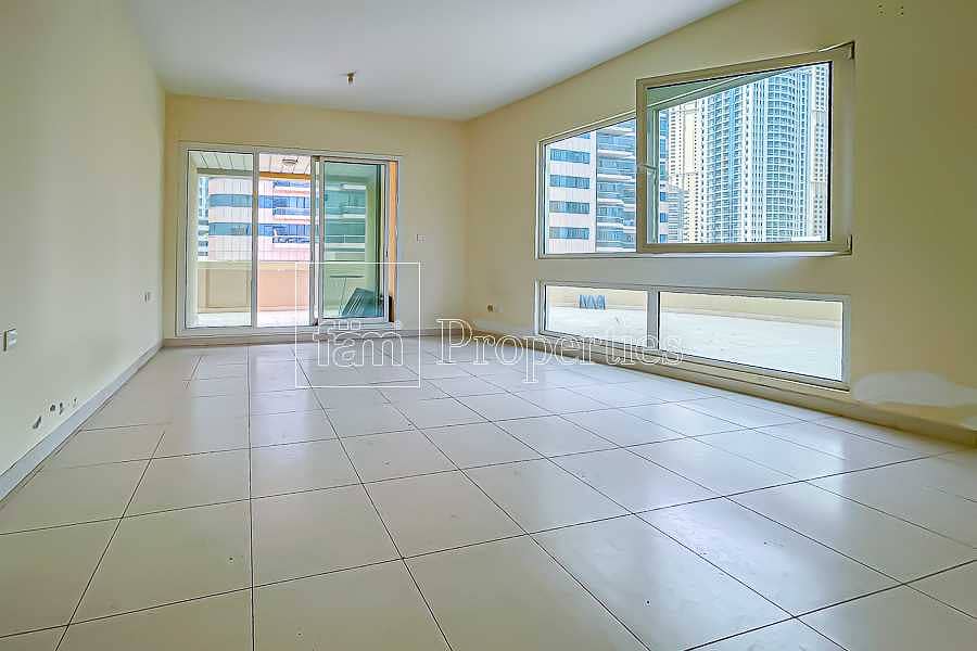 21 Bright and Spacious Apartment/1month free