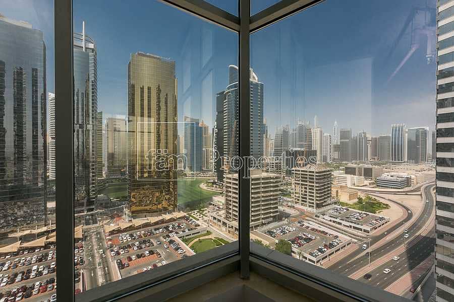 2 FULLY FITTED OFFICE | JLT |CORNER UNIT