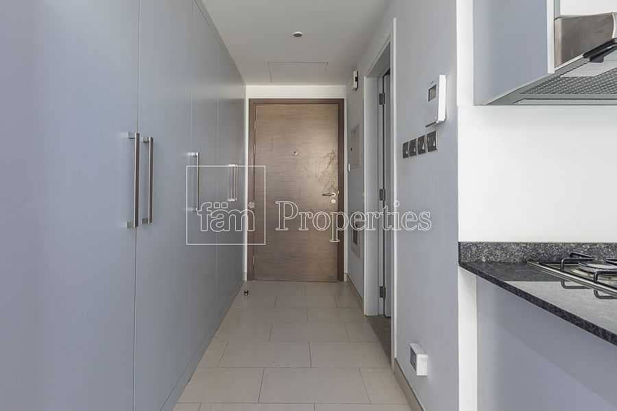 5 Spacious Studio For Sale|Well maintained|Furnished