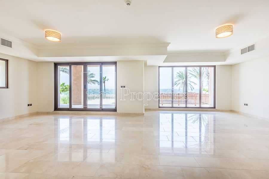 Amazing Villa for Sale|5 bedroom|Needs to be seen|