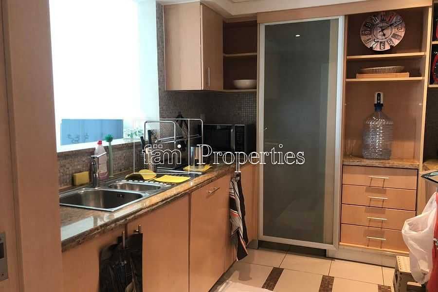 10 High Floor | Unfurnished | Tenanted